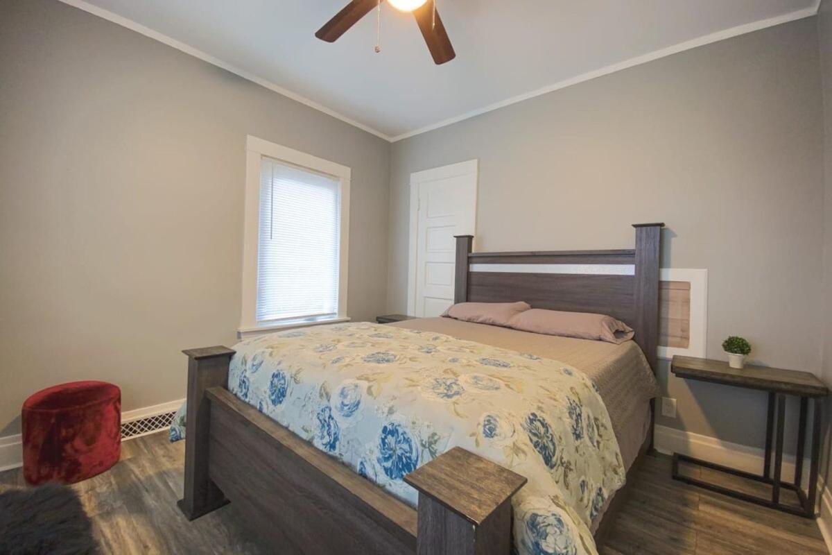 Large 6Br, 2 Bath In Niagara Falls Exteriér fotografie